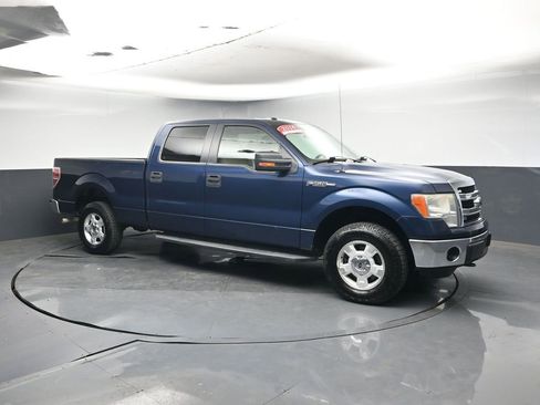 Used 2014 Ford F150 XLT w/ XLT Convenience Package image 7