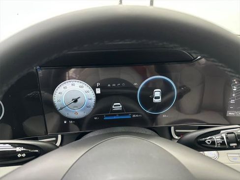 New 2025 Hyundai Elantra Limited image 27