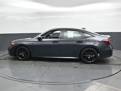 Used 2025 Honda Civic Sport image 7