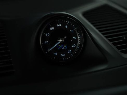 New 2026 Porsche Cayenne Coupe image 27