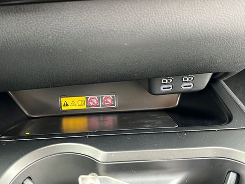 New 2025 Lexus UX 300h AWD image 20