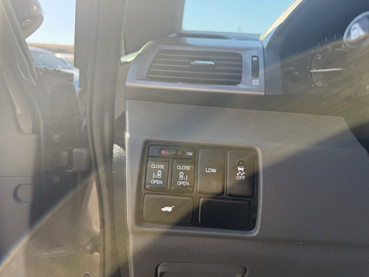 Used 2014 Honda Odyssey EX-L image 23