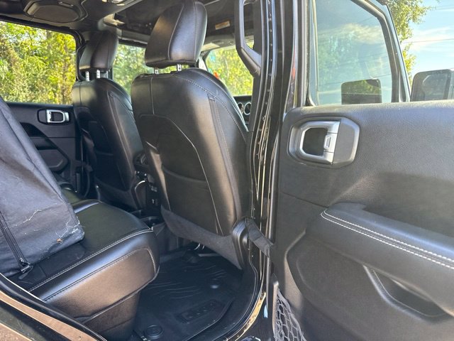 Used 2020 Jeep Gladiator Overland AWD/4WD image 18