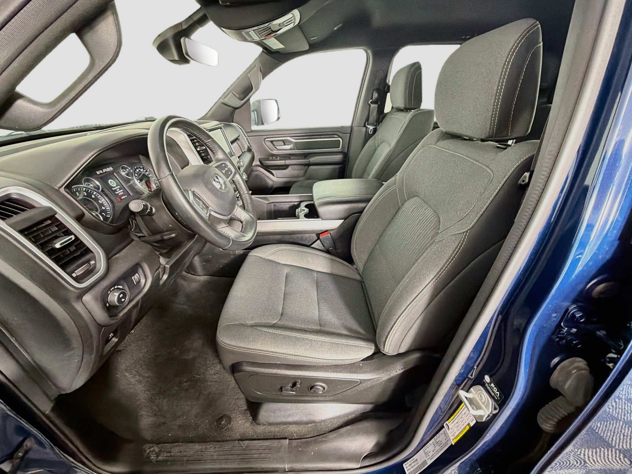 Used 2023 RAM 1500 Big Horn AWD/4WD image 13
