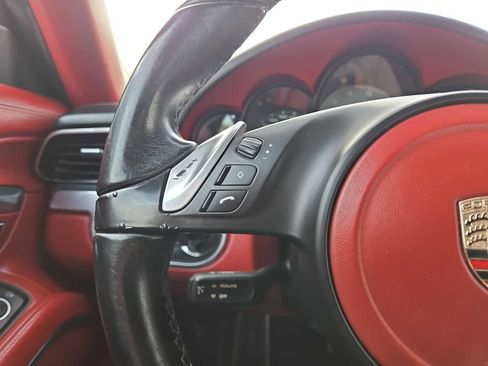 Used 2014 Porsche 911 Carrera 4S image 24