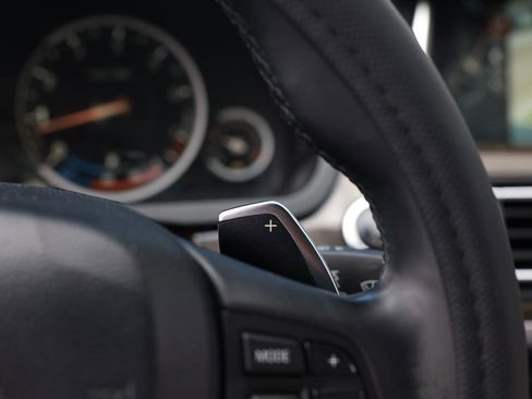 Used 2014 BMW 750Li image 34