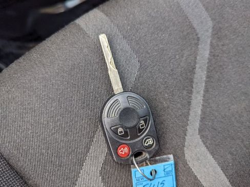 Used 2018 Ford Transit Connect XLT image 23