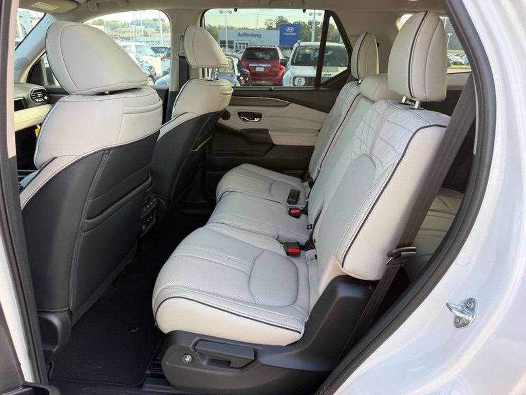 New 2026 Honda Pilot Elite image 10