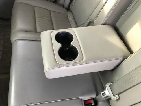 Used 2013 Jeep Grand Cherokee Laredo image 46