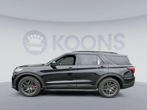 New 2026 Ford Explorer ST w/ Sun And Sound Package image 2