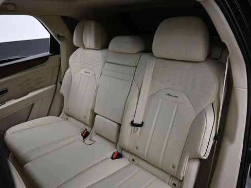 Certified 2024 Bentley Bentayga AWD/4WD image 26