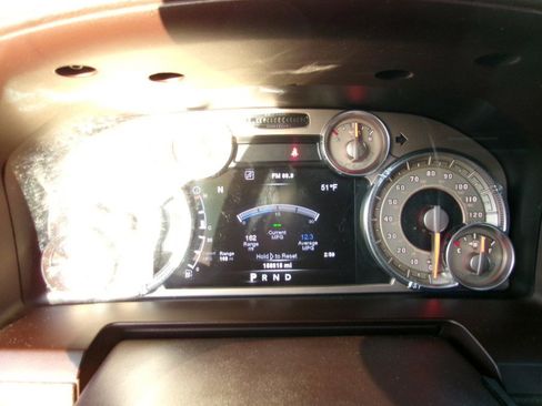 Used 2014 RAM 2500 Longhorn image 28