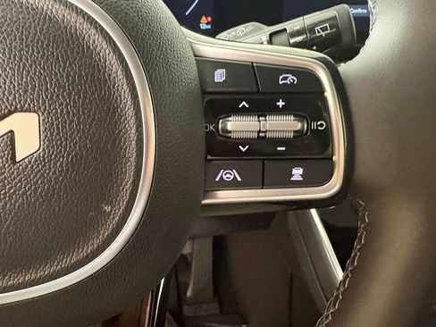 New 2026 Kia Carnival SX Prestige FWD image 24