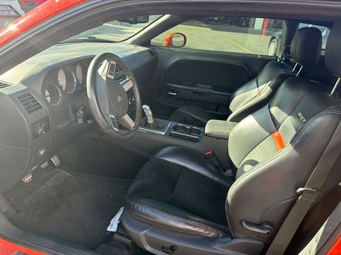 Used 2010 Dodge Challenger SRT8 w/ SRT Option Group II image 11