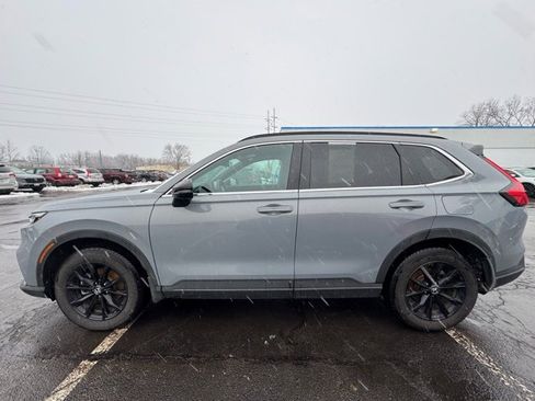 Certified 2025 Honda CR-V Sport image 5