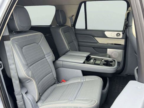 Used 2019 Lincoln Navigator L Black Label AWD/4WD image 50