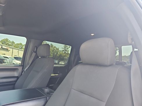 Used 2018 Ford F150 XLT w/ Equipment Group 302A Luxury AWD/4WD image 14