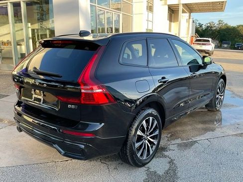 Certified 2025 Volvo XC60 B5 Core AWD/4WD image 7