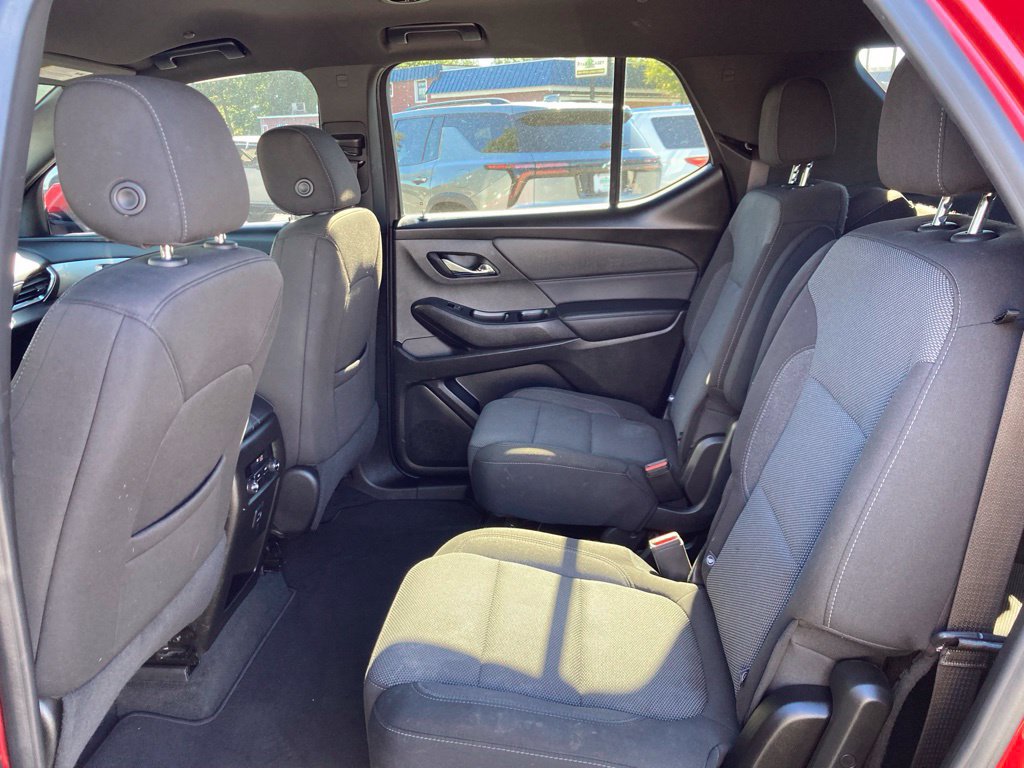 Used 2023 Chevrolet Traverse LT AWD/4WD image 20