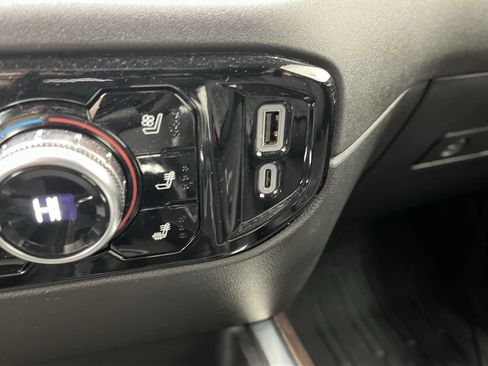 Certified 2024 GMC Sierra 1500 SLT w/ SLT Premium Plus Package image 25