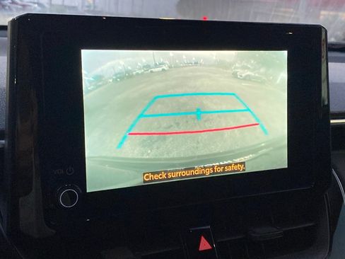 Certified 2024 Toyota Corolla Cross AWD Hybrid image 24