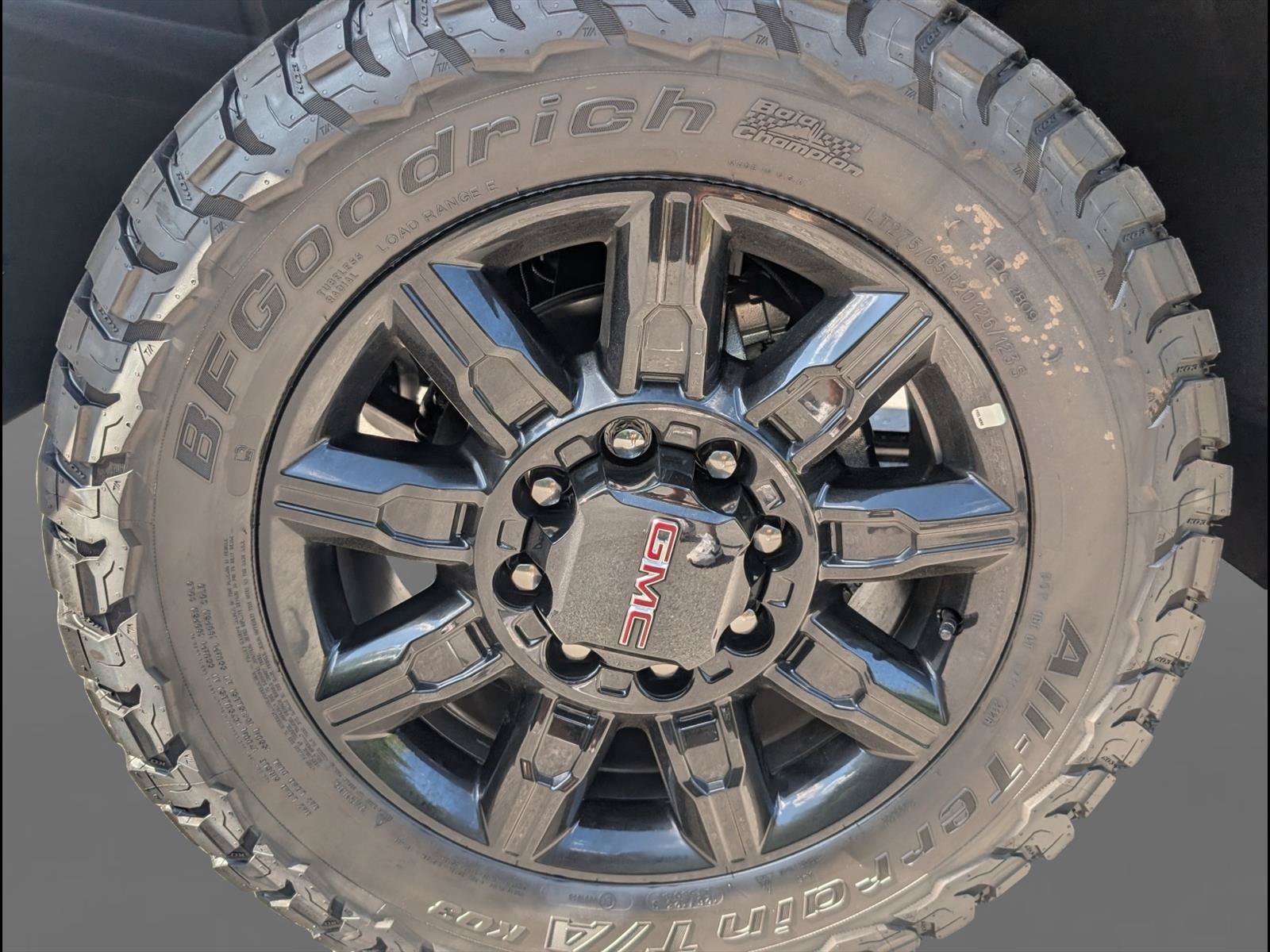 New 2026 GMC Sierra 2500 AT4 w/ AT4 Premium Plus Package AWD/4WD image 21
