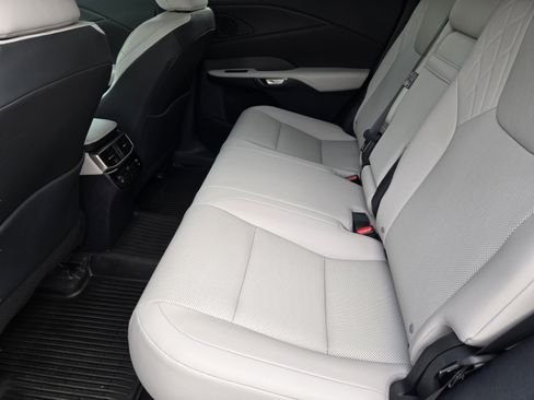 Used 2025 Lexus RX 350 Premium w/ Convenience Package FWD image 28