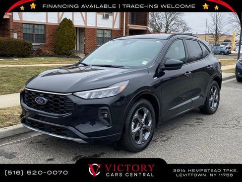 Used 2023 Ford Escape ST-Line Select w/ Class II Trailer Tow Package image 1