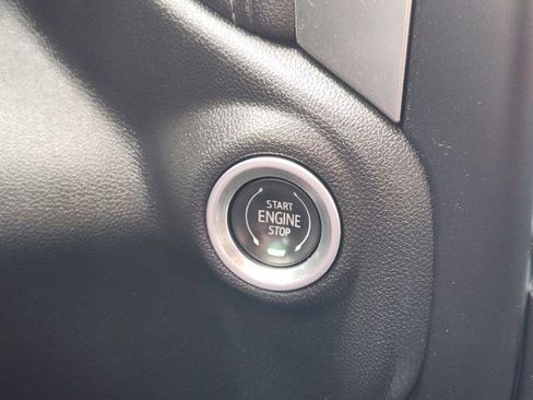 Used 2021 Chevrolet Silverado 1500 RST w/ Rally Edition image 9