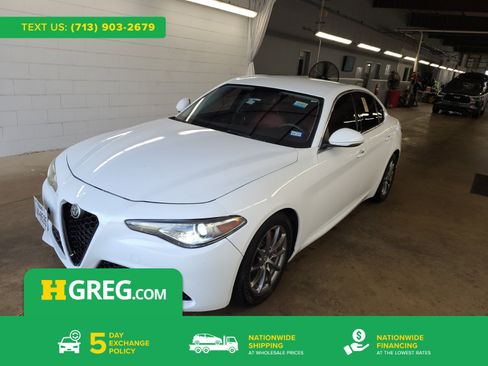 Used 2018 Alfa Romeo Giulia RWD image 1