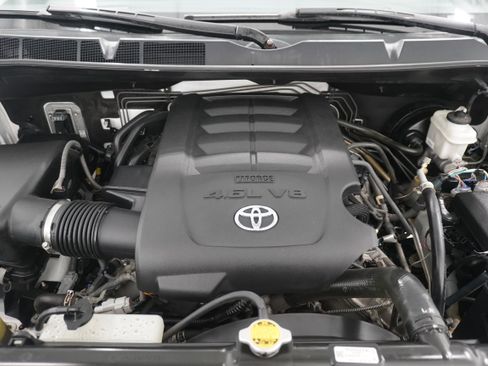 Used 2013 Toyota Tundra 2WD Double Cab image 21