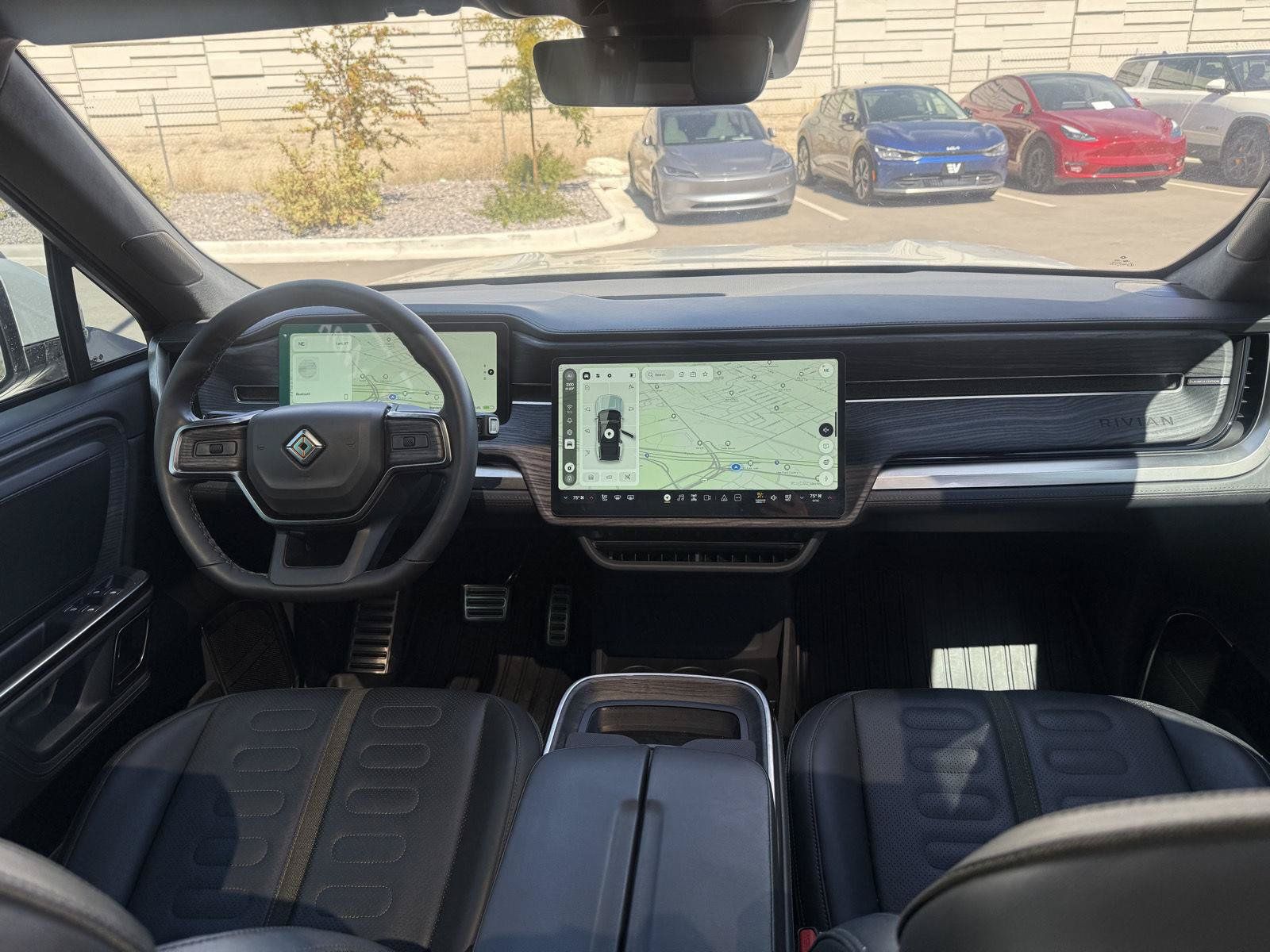 Used 2023 Rivian R1S Launch Edition Quad AWD/4WD image 24