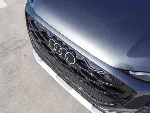 New 2026 Audi Q3 quattro 2.0T image 8