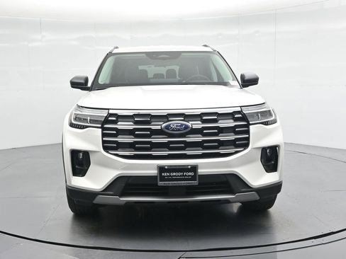 New 2025 Ford Explorer Active w/ Active Comfort Package image 52