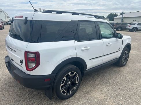 Used 2023 Ford Bronco Sport Outer Banks w/ Tech Package AWD/4WD image 6