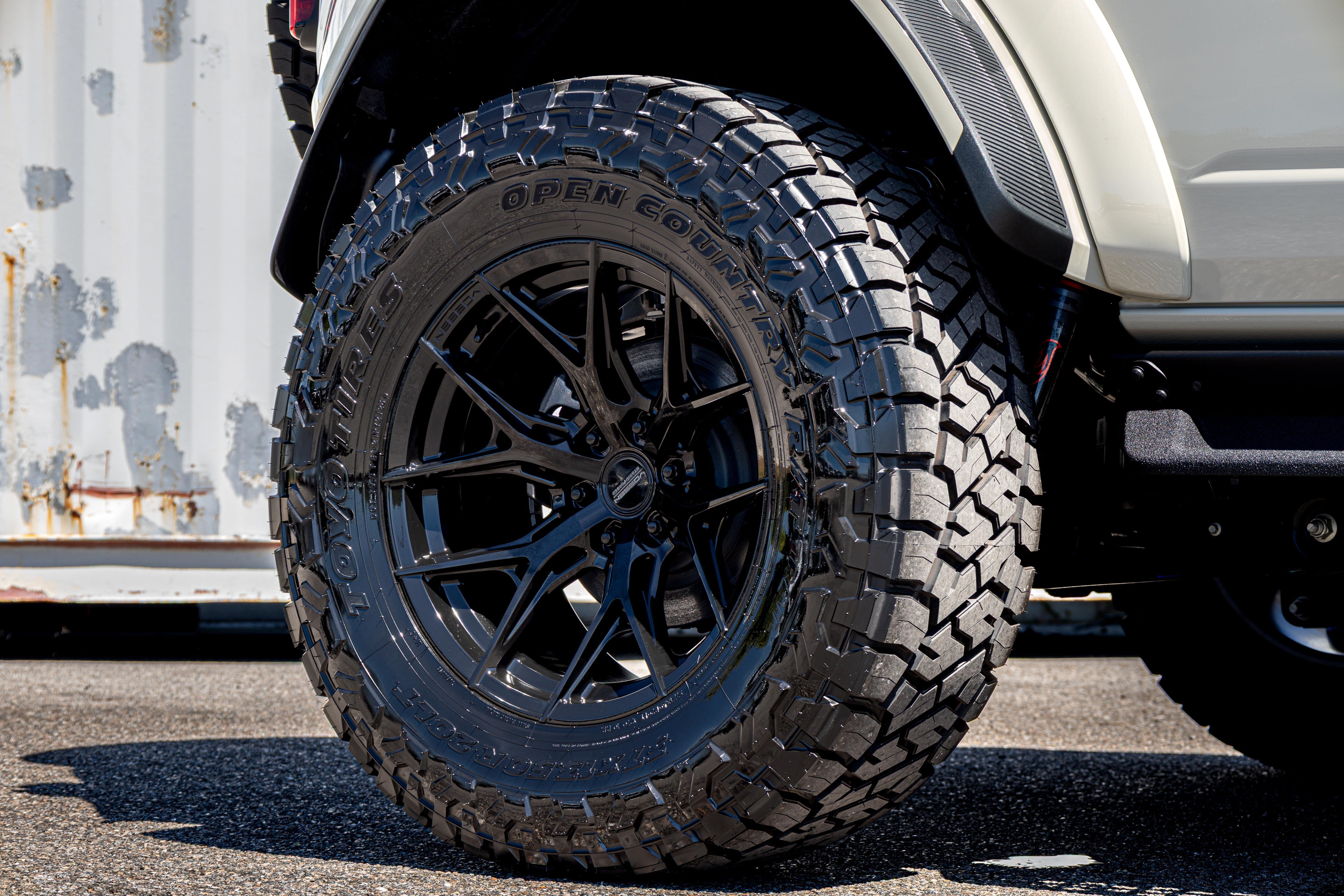 New 2026 Ford Bronco Raptor AWD/4WD image 34