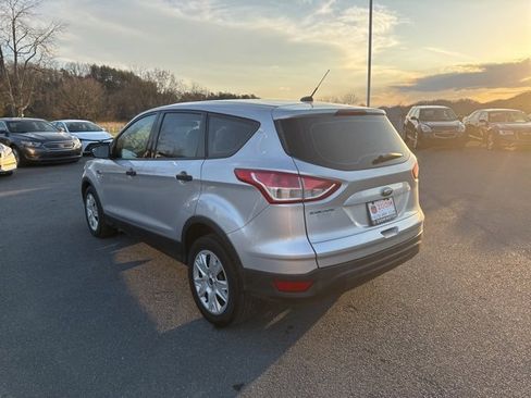 Used 2015 Ford Escape S image 6