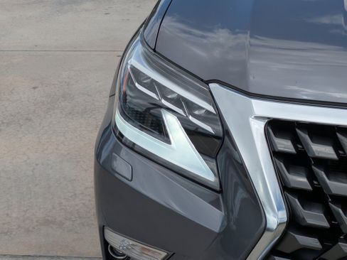 Used 2023 Lexus GX 460 Premium image 7