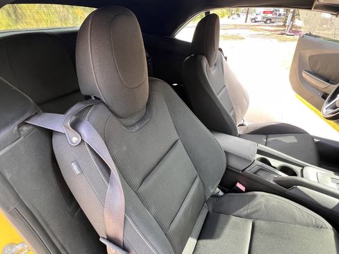 Used 2014 Chevrolet Camaro LT image 29