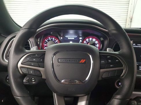 Used 2019 Dodge Challenger R/T w/ Blacktop Package image 19