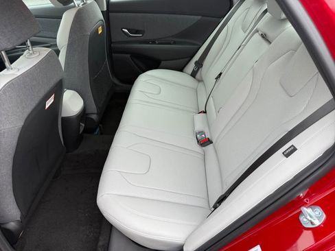 New 2026 Hyundai Elantra Limited image 11