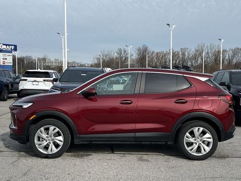 Used 2024 Buick Encore GX Preferred w/ Comfort Package image 5