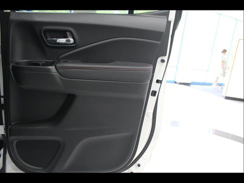 Certified 2023 Honda Ridgeline Black Edition image 22