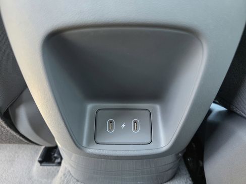 New 2025 Hyundai Elantra Sport image 32