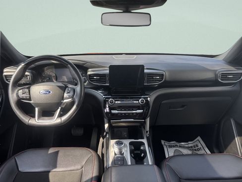 Used 2022 Ford Explorer ST-Line w/ Class IV Trailer Tow Package image 17