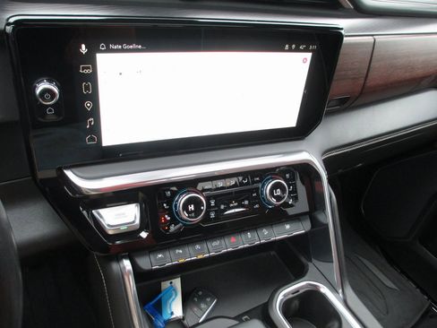 Used 2023 GMC Sierra 1500 Denali Ultimate image 31