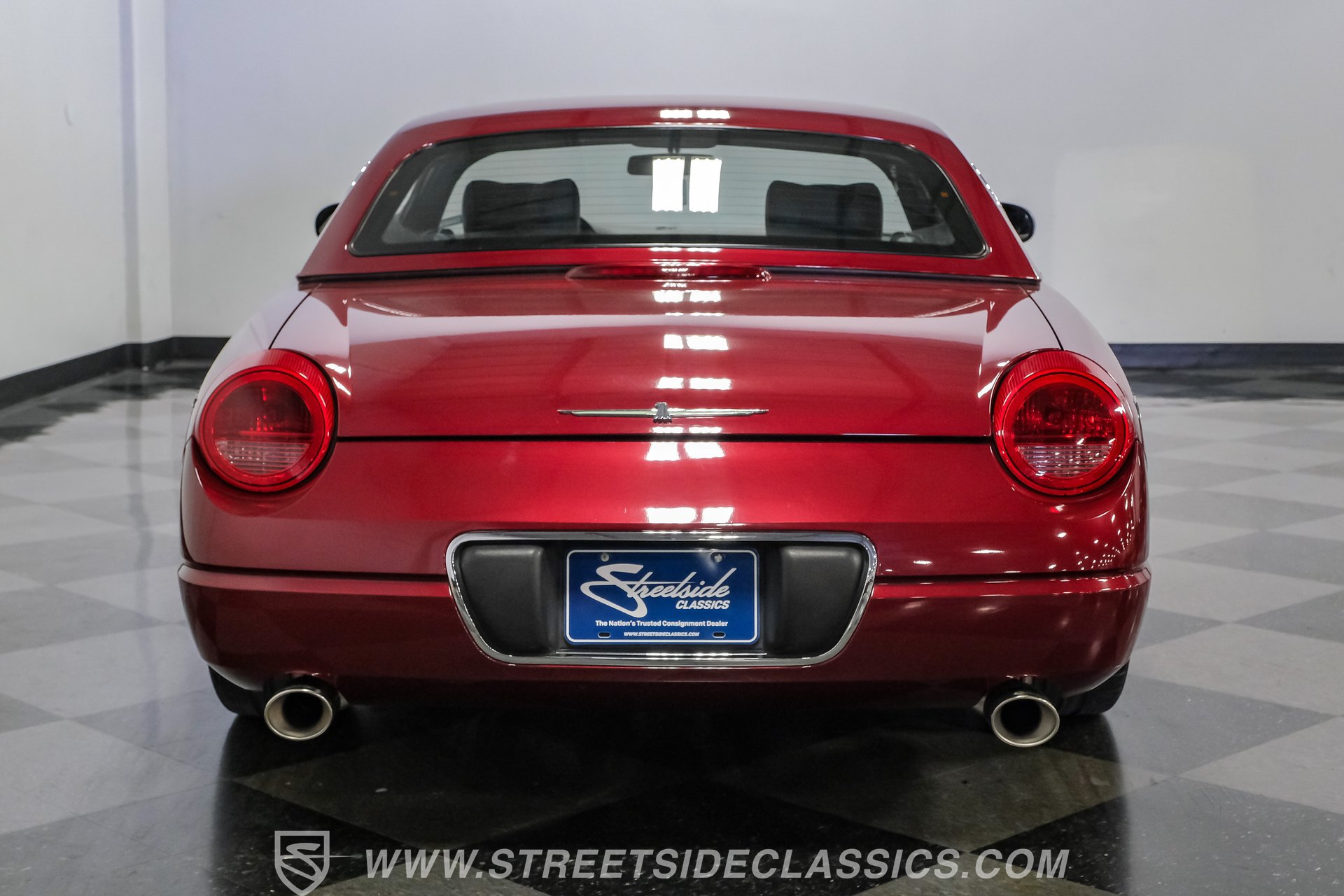 Used 2004 Ford Thunderbird RWD image 13