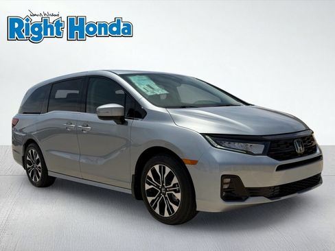 New 2026 Honda Odyssey Elite image 9