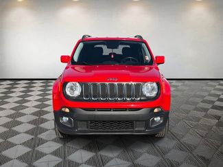 Used 2017 Jeep Renegade Latitude w/ Popular Equipment Group video 2