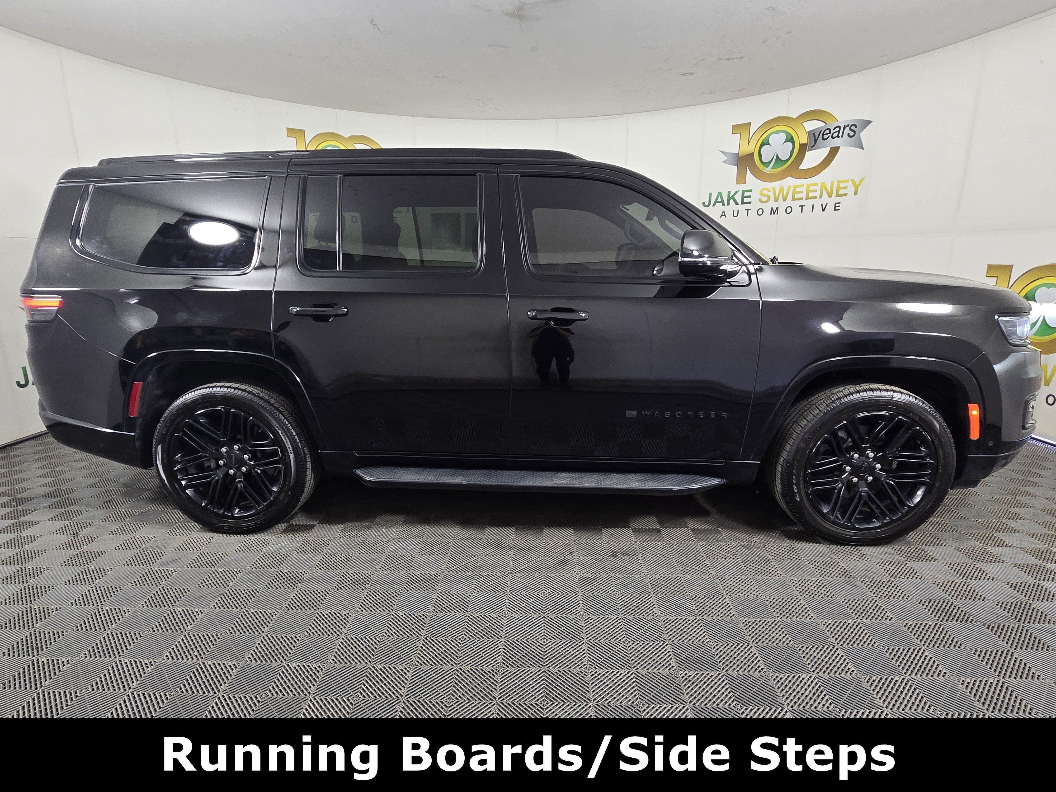 Used 2023 Jeep Wagoneer Series II AWD/4WD image 11